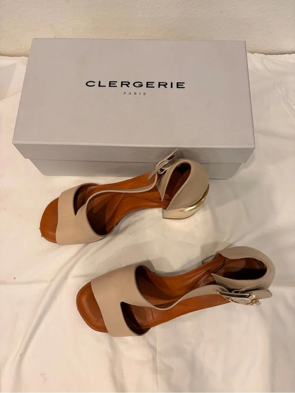 Robert Clergerie Neutral Beige Leather Block Heel Sandals